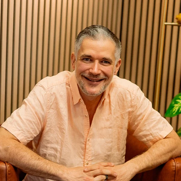 DJ Muk in privater Kleidung